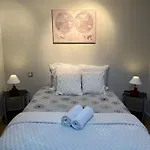 La Renaudiere - Cadre Unique En Campagne - 10 Pers Apartmán Bernay-Neuvy-en-Champagne